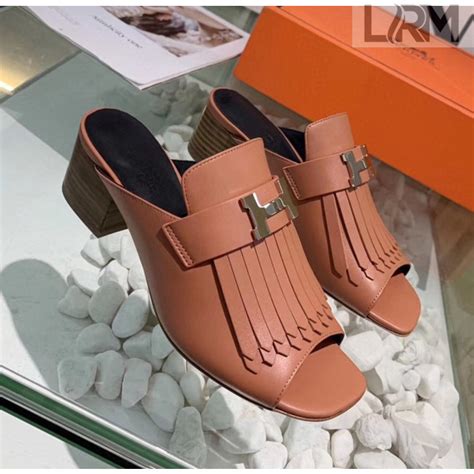hermes alma sandal